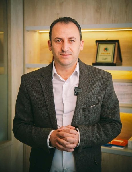 د. عمر حناتلة — جراحة العظام والمفاصل والعمود الفقري