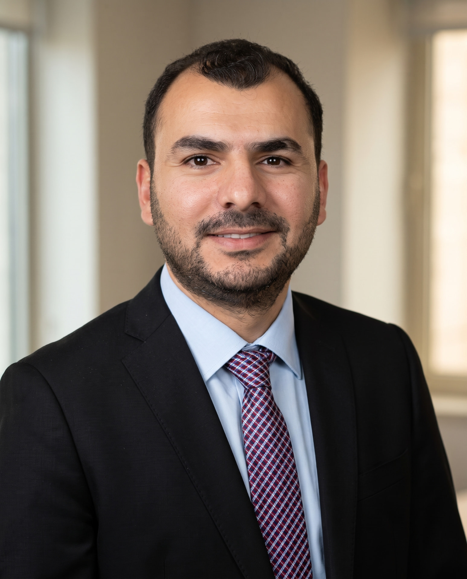 د. طارق يوسف — جراحة الكلى والمسالك البولية