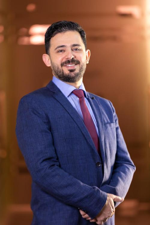د. معاذ صالح — جراحة الجهاز الهضمي والمناظير والسمنة