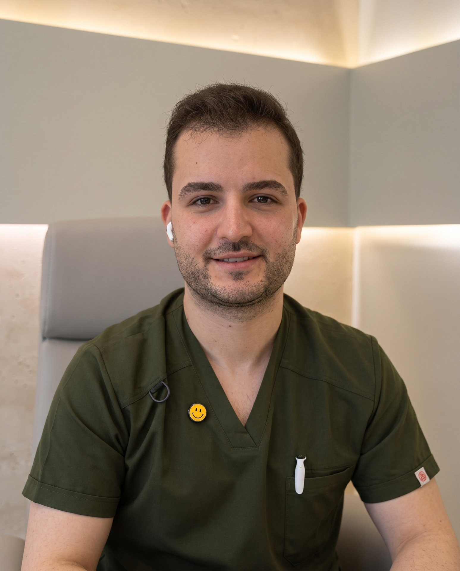 د. عمار الجراح — أمراض جلدية وتجميل