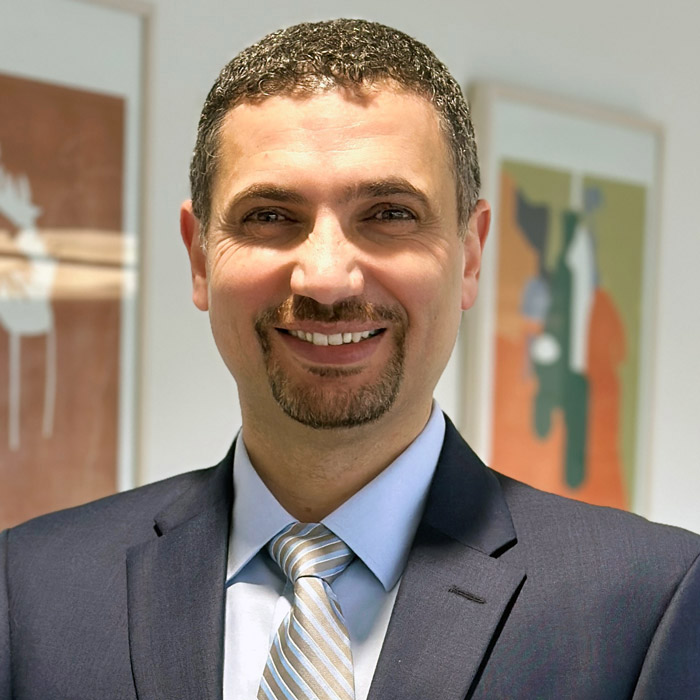 د. محمد الطيطي — استشاري أمراض الجهاز الهضمي والكبد
